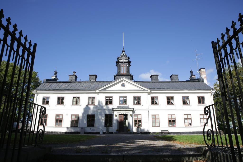 Kaggeholms Slott Bed & Breakfast Ekerö Exterior foto