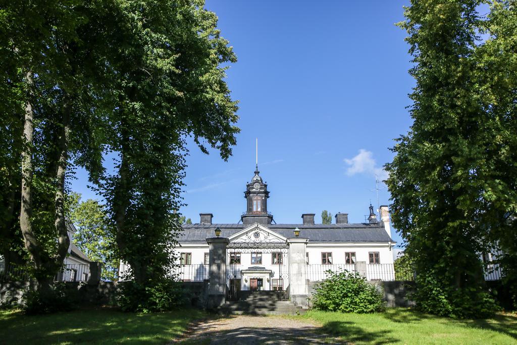 Kaggeholms Slott Bed & Breakfast Ekerö Exterior foto