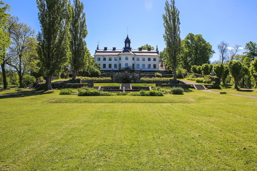 Kaggeholms Slott Bed & Breakfast Ekerö Exterior foto